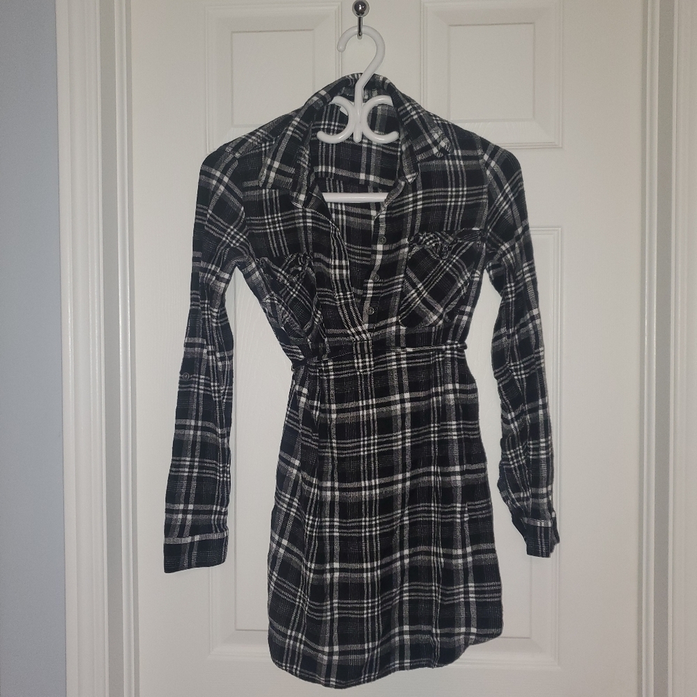 Thyme Maternity Plaid Button Up